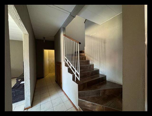 3 BEDROOM TOWNHOUSE FOR SALE IN BIRCHLEIGH